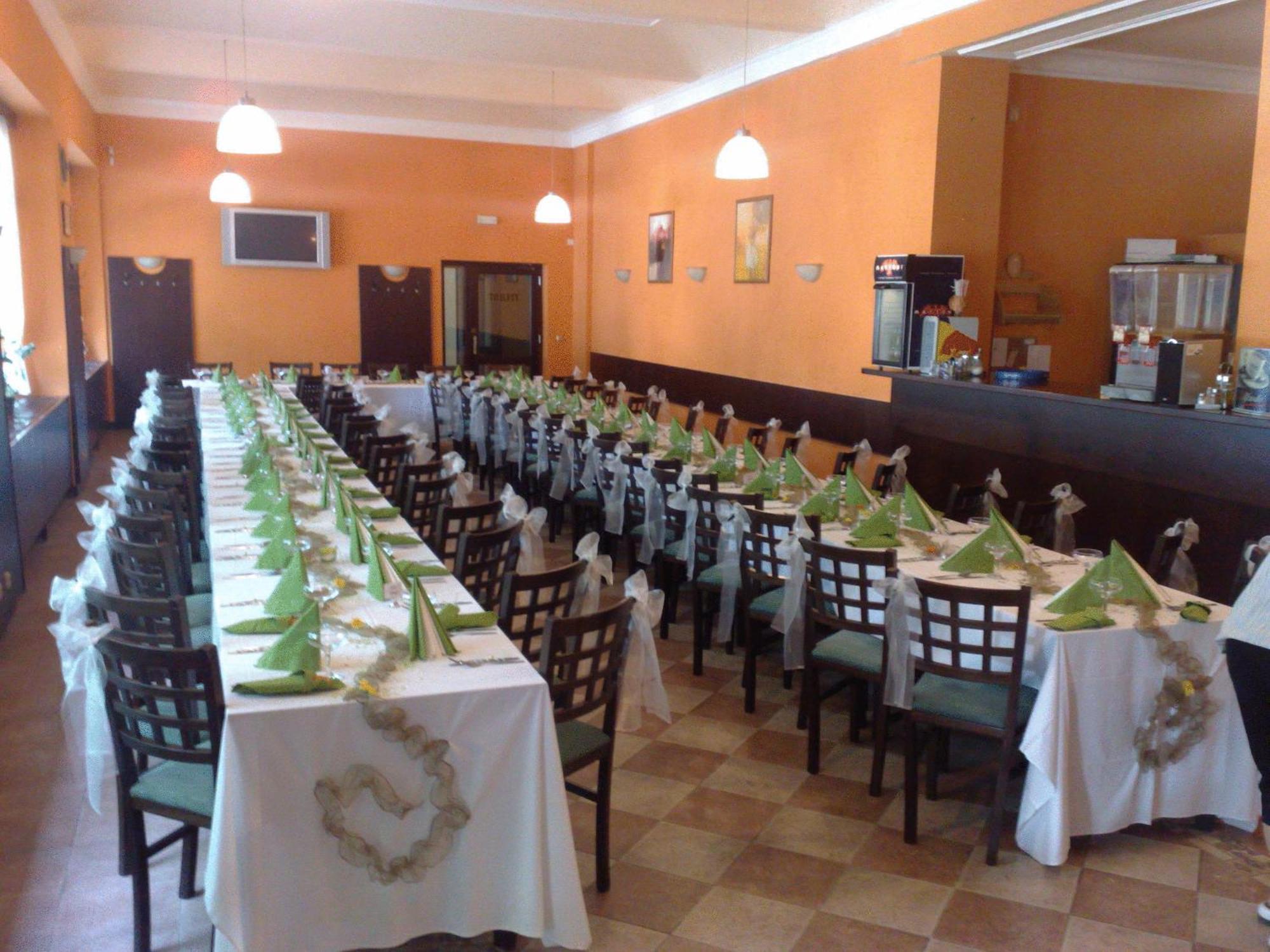 泰雷津公园酒店 Terezín 外观 照片