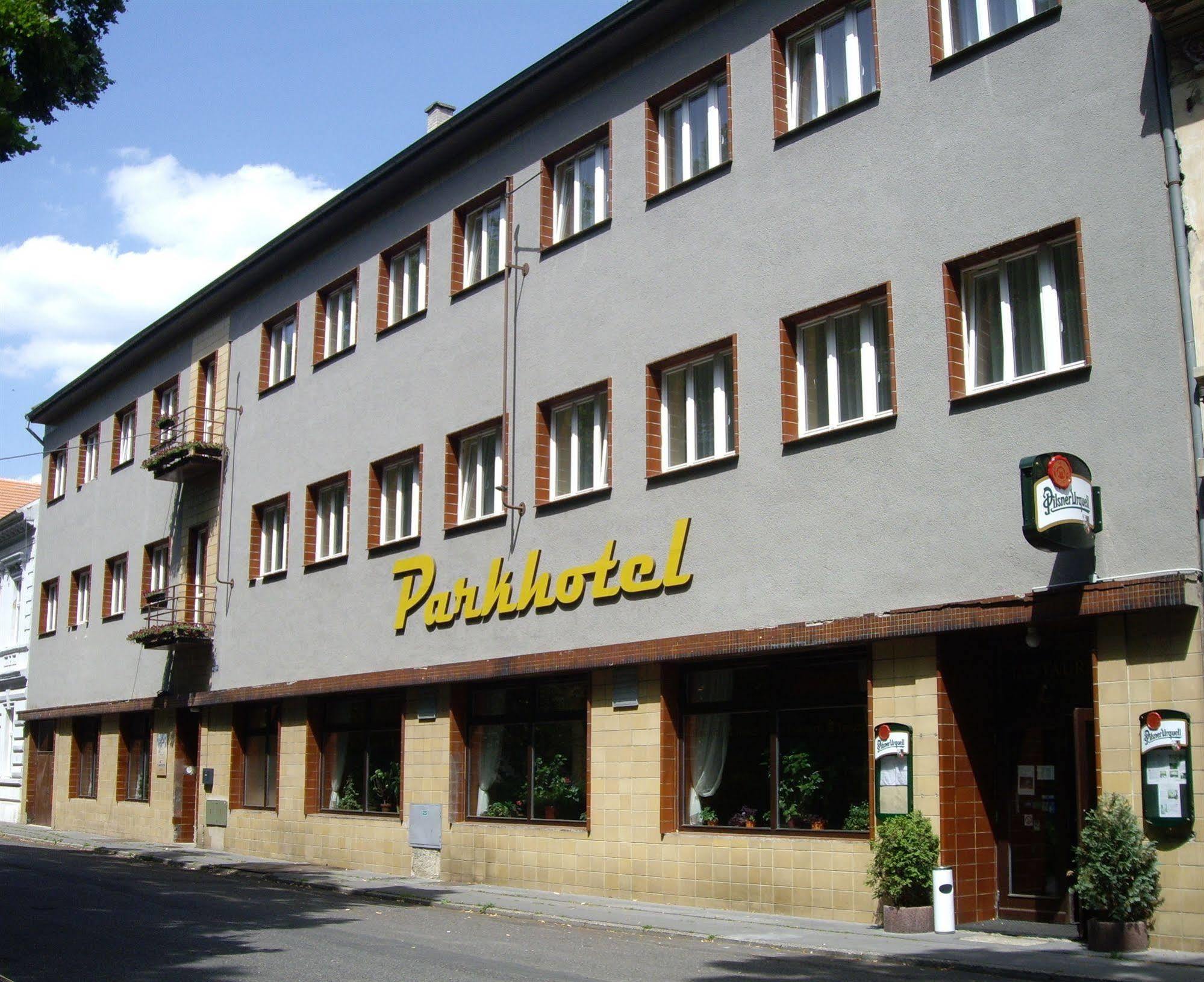 泰雷津公园酒店 Terezín 外观 照片